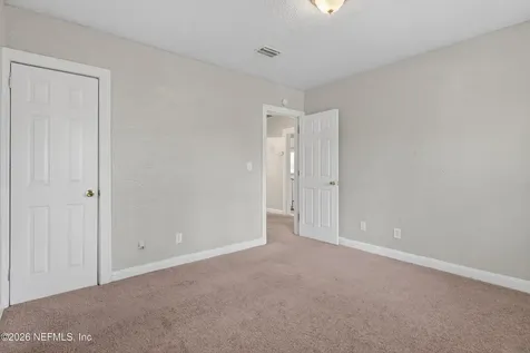 385 Duray Court Jacksonville FL 32208