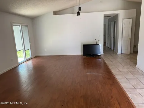 3363 Volley Drive Jacksonville FL 32277