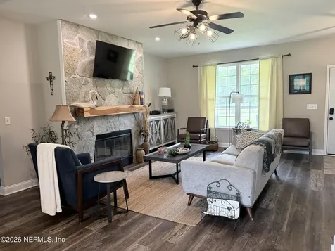 204 Comer Road Palatka FL 32177