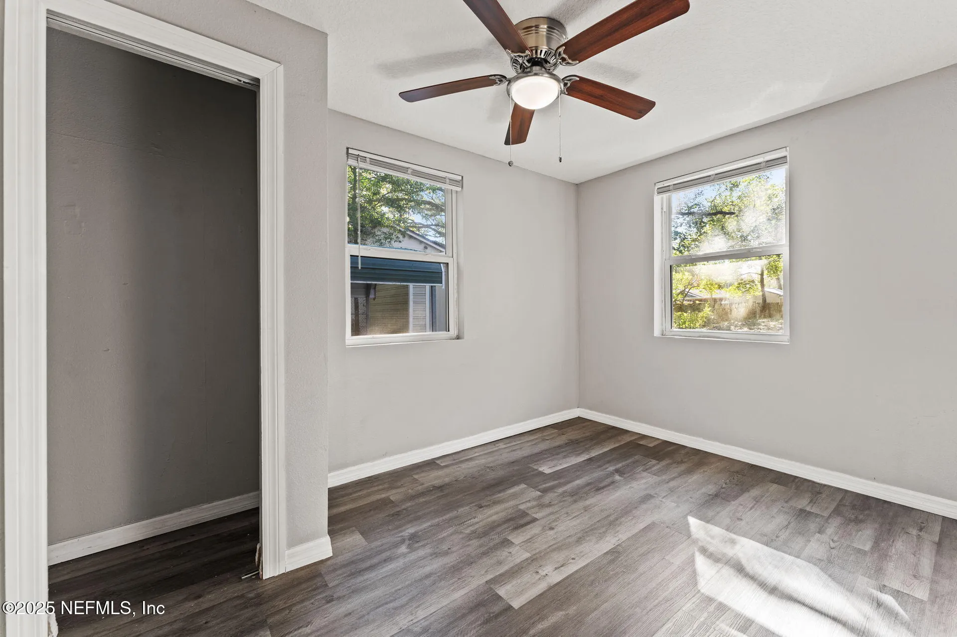 4044 Hunter Circle Jacksonville FL 32207