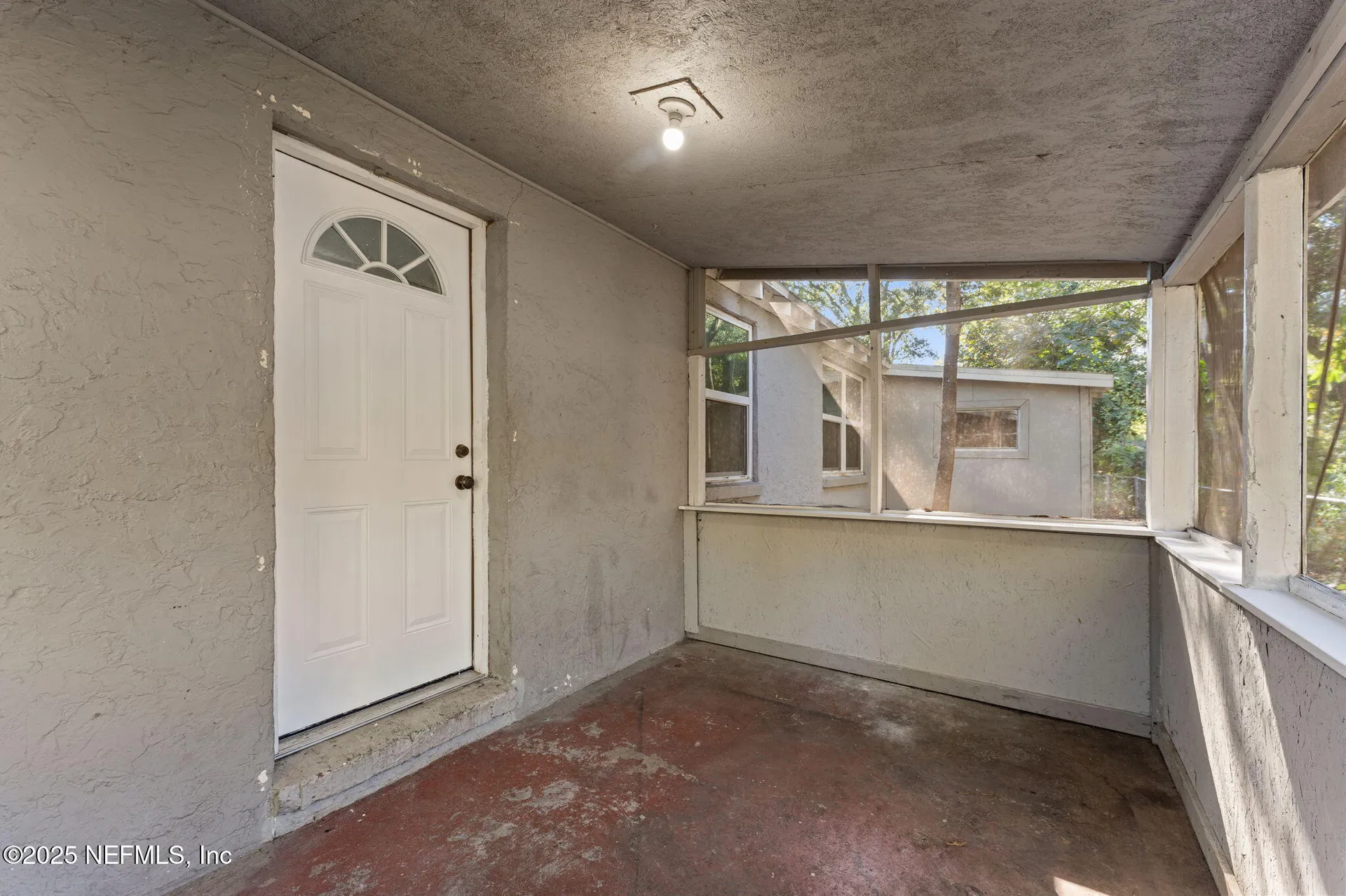 4044 Hunter Circle Jacksonville FL 32207