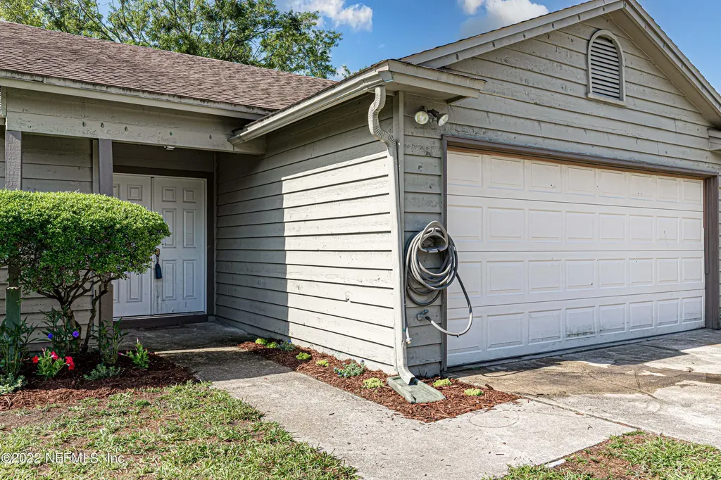 8516 Bending Branch Court Jacksonville FL 32244