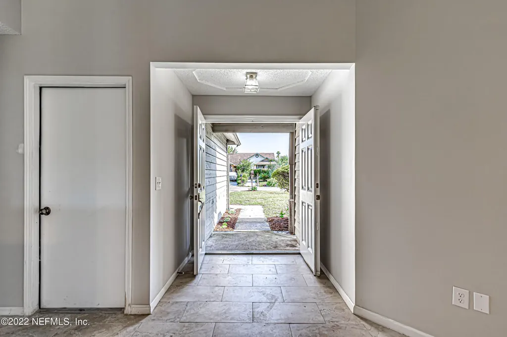 8516 Bending Branch Court Jacksonville FL 32244