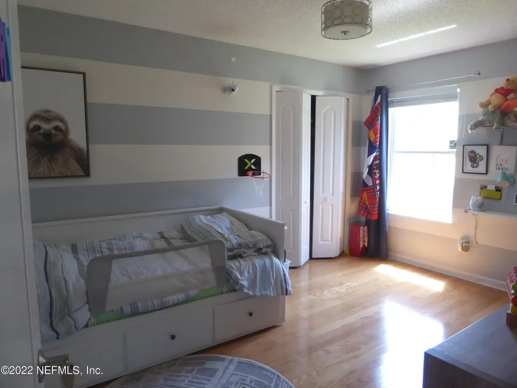 625 S 11th Avenue S Jacksonville Beach FL 32250