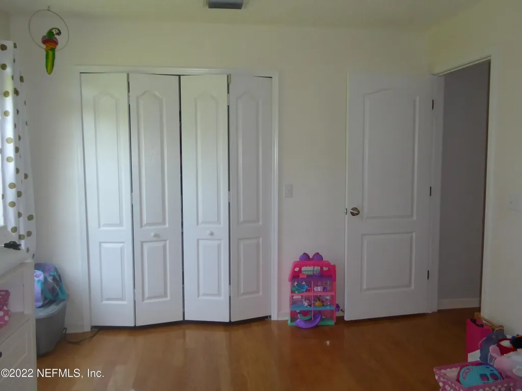 625 S 11th Avenue S Jacksonville Beach FL 32250