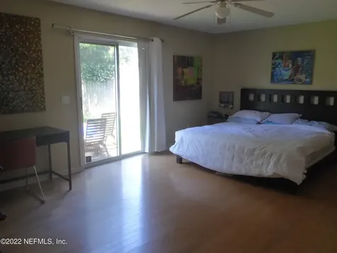 625 S 11th Avenue S Jacksonville Beach FL 32250