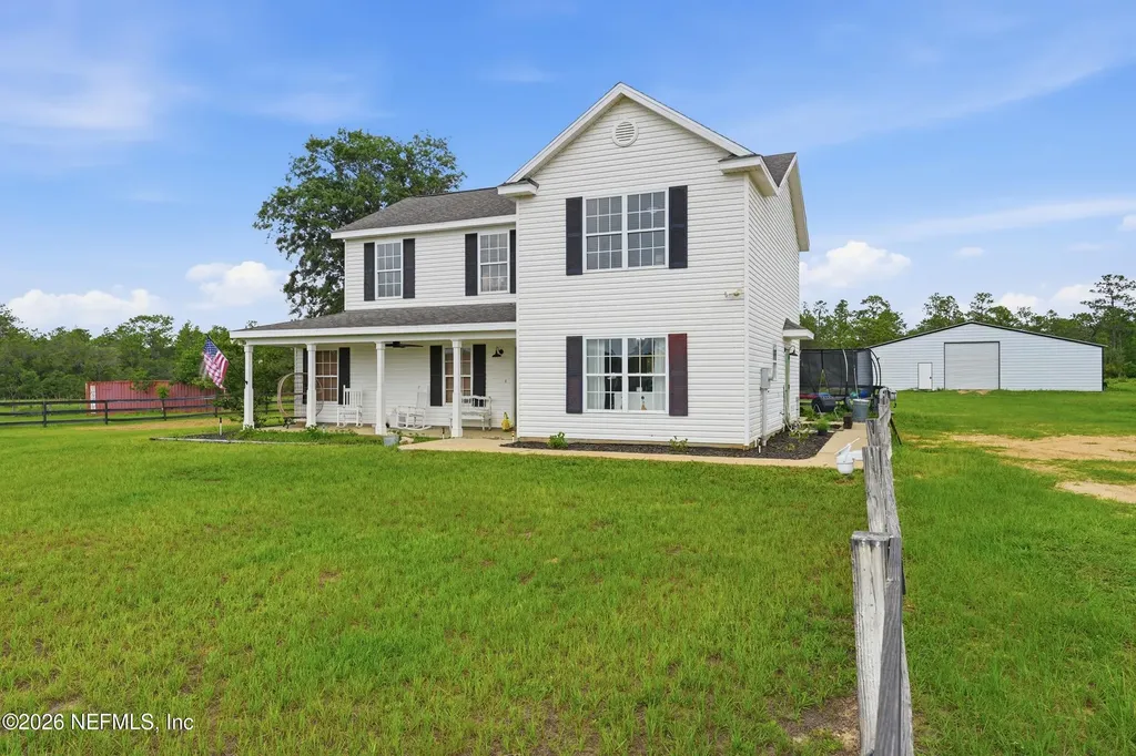 8449 State Road 100 Melrose FL 32666