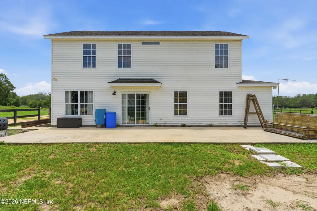 8449 State Road 100 Melrose FL 32666