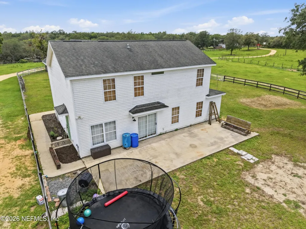 8449 State Road 100 Melrose FL 32666