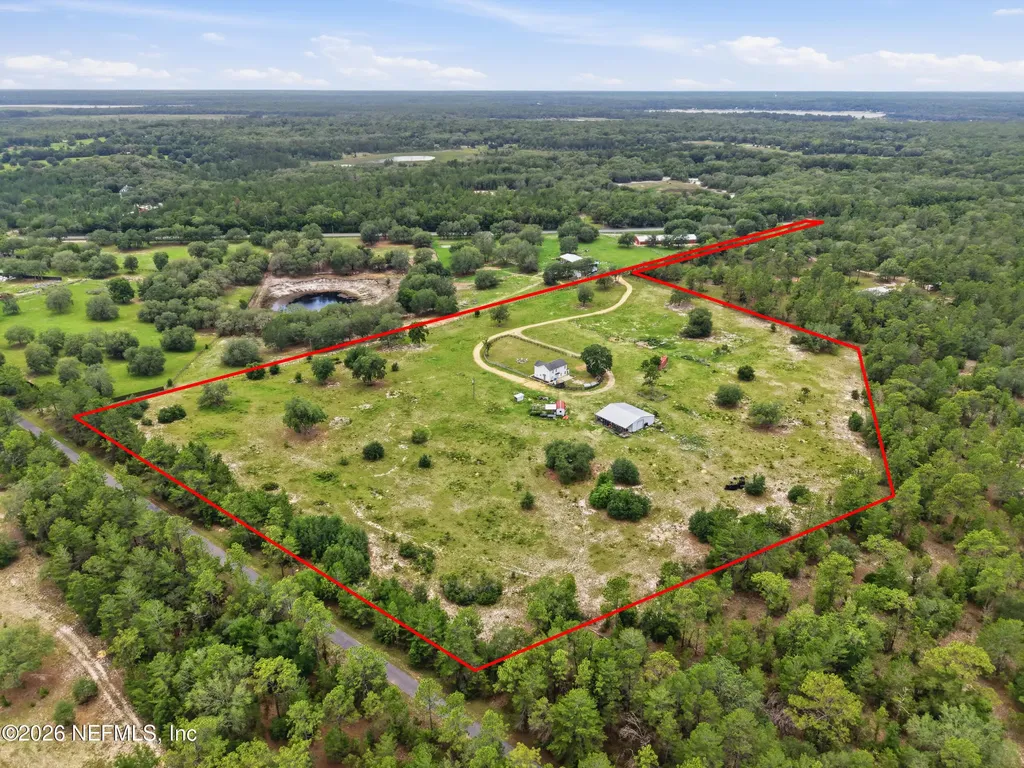 8449 State Road 100 Melrose FL 32666