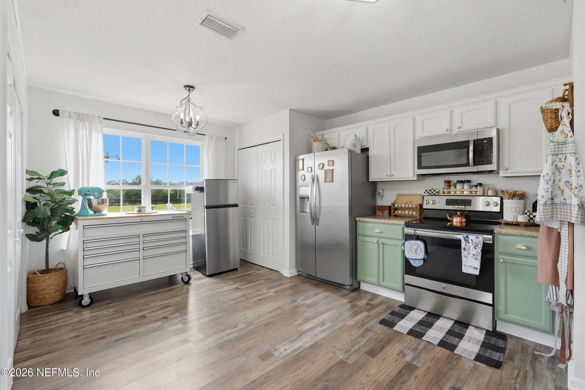 8449 State Road 100 Melrose FL 32666