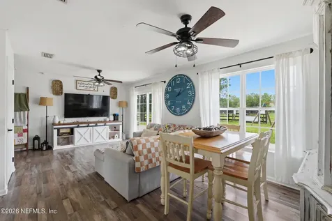 8449 State Road 100 Melrose FL 32666