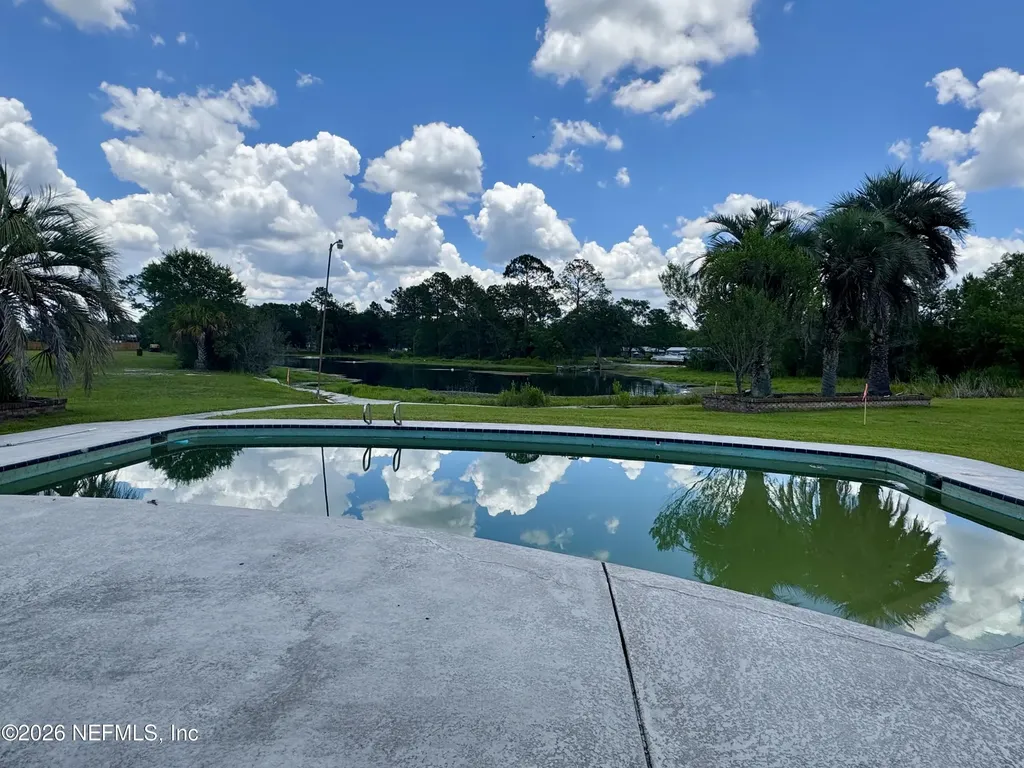 14371 Highway 301 Starke FL 32091
