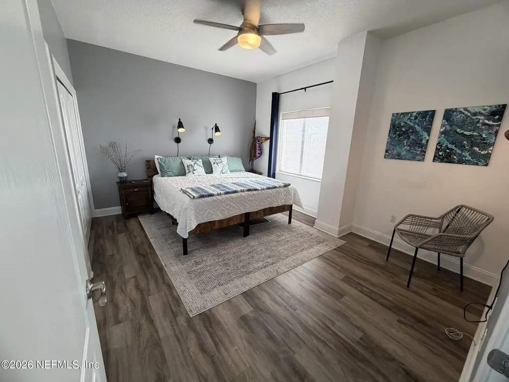 1236 1st Street N Jacksonville Beach FL 32250