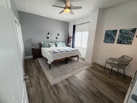 1236 1st Street N Jacksonville Beach FL 32250