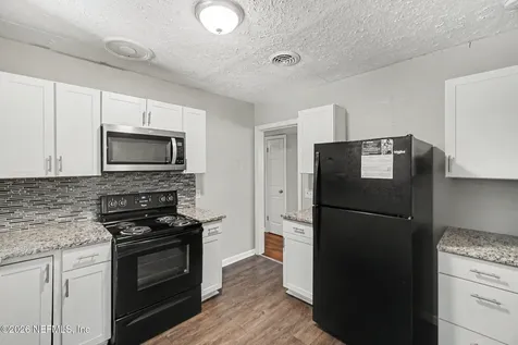3923 Cobalt Avenue E Jacksonville FL 32210