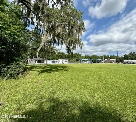000 S Summit Street Crescent City FL 32112