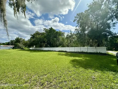 000 S Summit Street Crescent City FL 32112