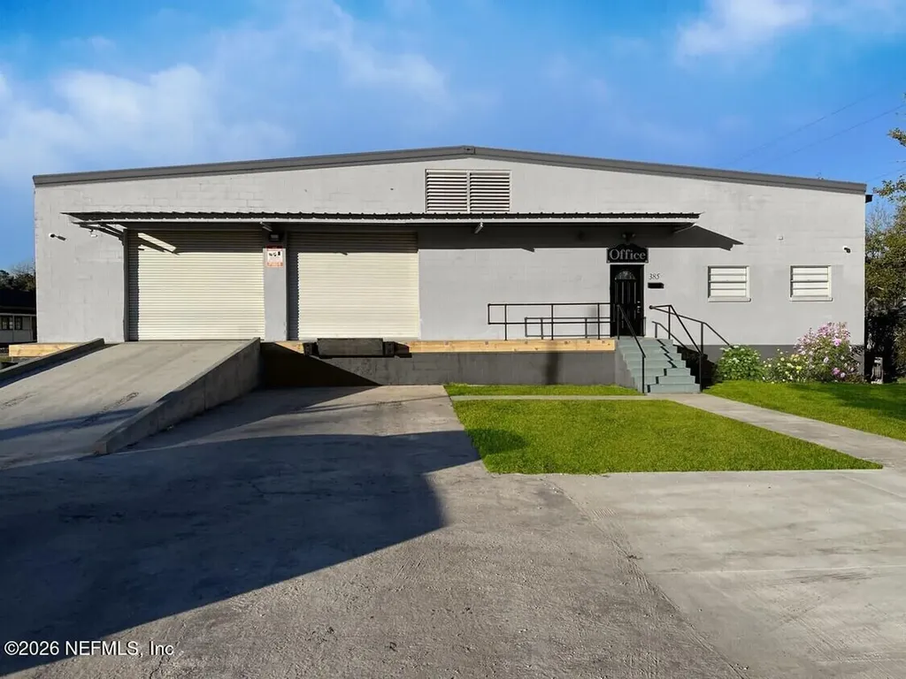 385 E Washington Street Starke FL 32091