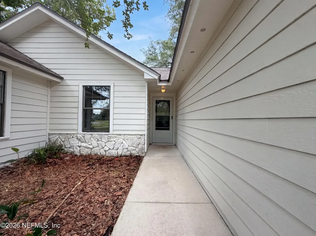 7737 Pepper Circle E Jacksonville FL 32244