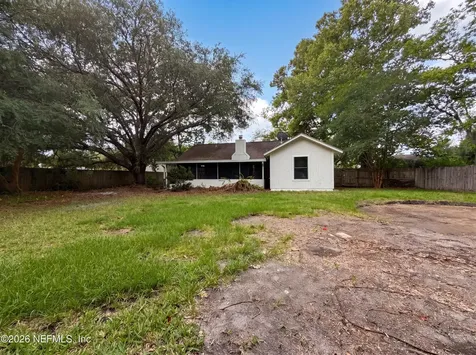 7737 Pepper Circle E Jacksonville FL 32244