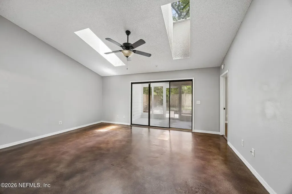 3561 Villa Place Jacksonville FL 32277