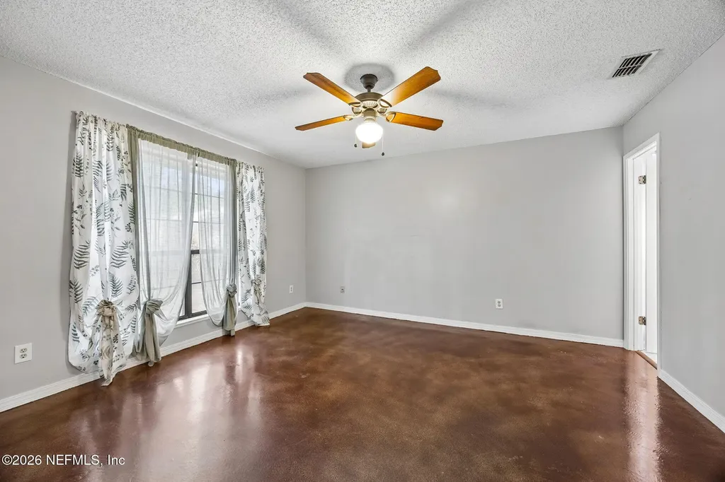 3561 Villa Place Jacksonville FL 32277