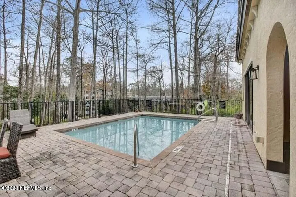8861 Amalfi Court Jacksonville FL 32217