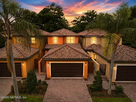 8861 Amalfi Court Jacksonville FL 32217