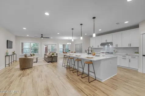 8861 Amalfi Court Jacksonville FL 32217