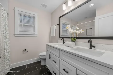 8861 Amalfi Court Jacksonville FL 32217