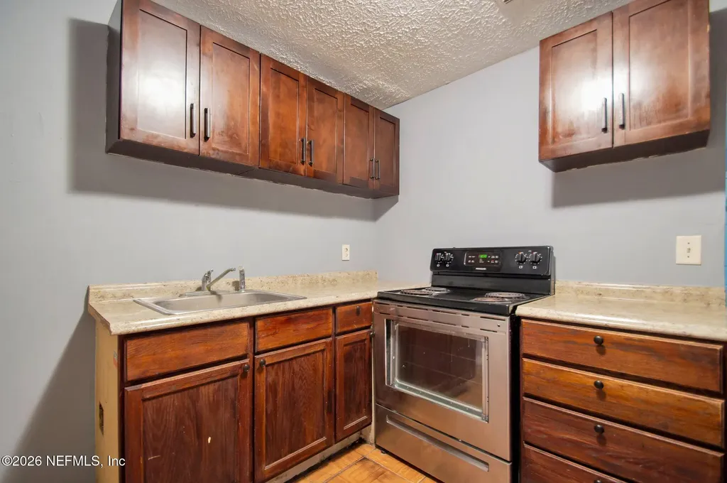 5926 Dunmire Avenue Jacksonville FL 32219
