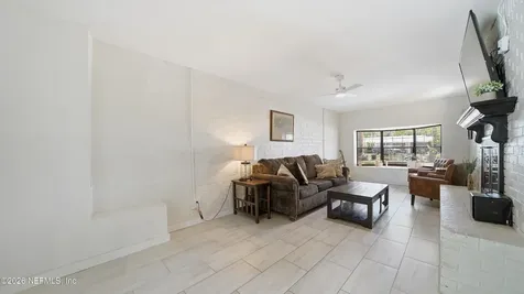 6117 Bartholf Avenue Jacksonville FL 32210