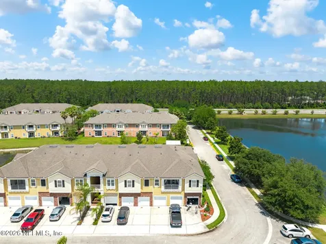 131 Burnett Court St. Johns FL 32259