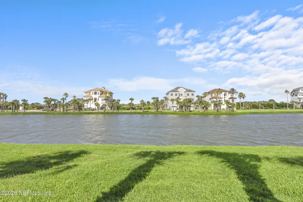1 San Gabriel Lane Palm Coast FL 32137