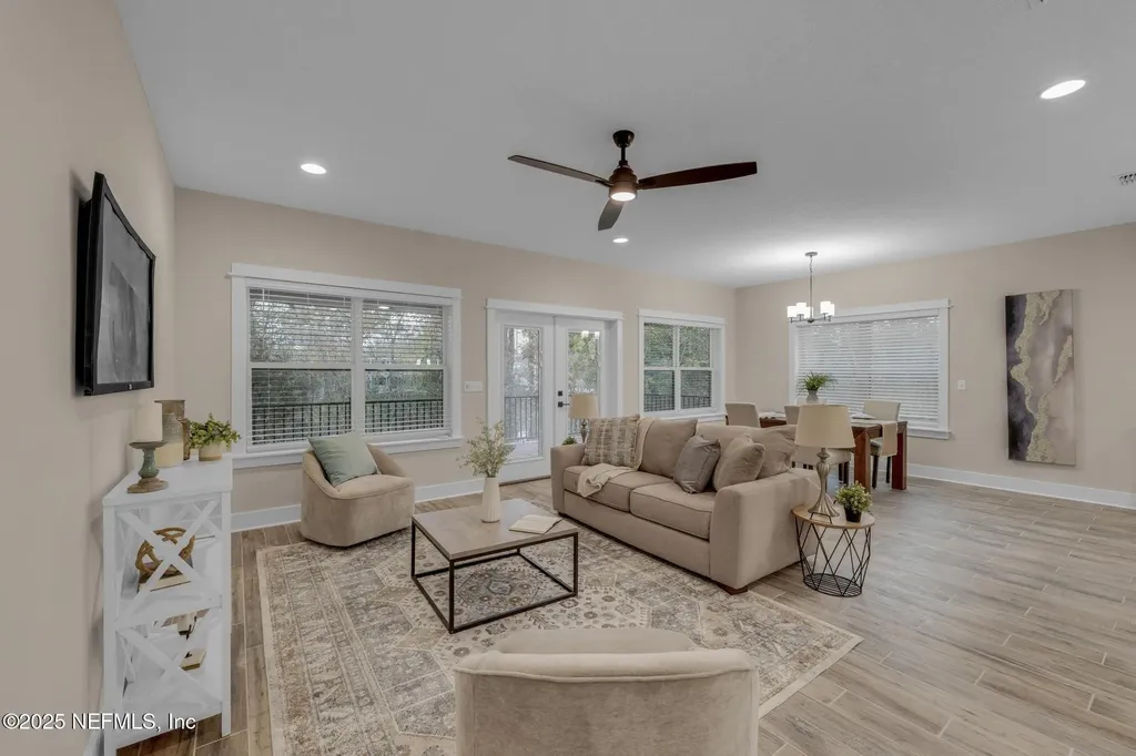 8863 Amalfi Court Jacksonville FL 32217