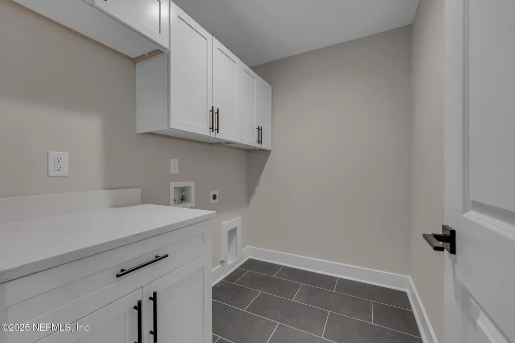 8863 Amalfi Court Jacksonville FL 32217