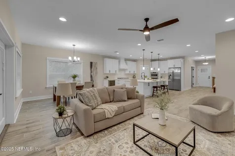 8863 Amalfi Court Jacksonville FL 32217