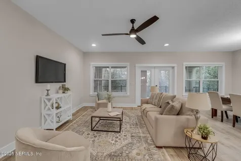 8863 Amalfi Court Jacksonville FL 32217
