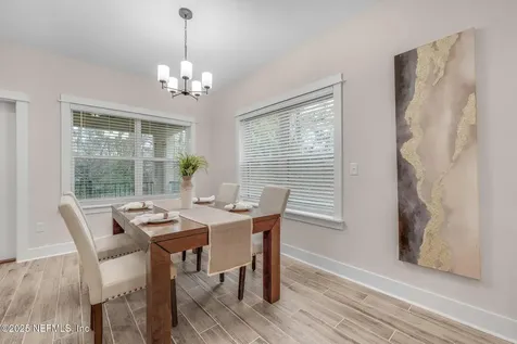 8863 Amalfi Court Jacksonville FL 32217