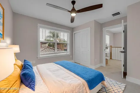 8863 Amalfi Court Jacksonville FL 32217