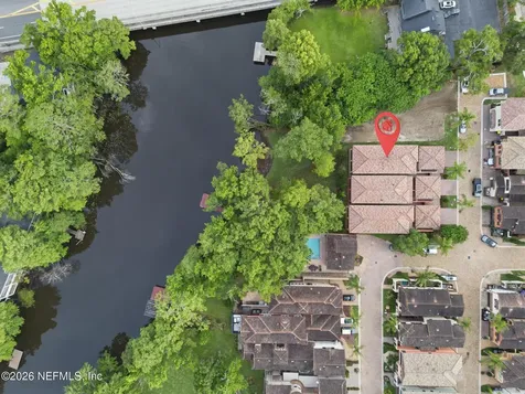 8863 Amalfi Court Jacksonville FL 32217