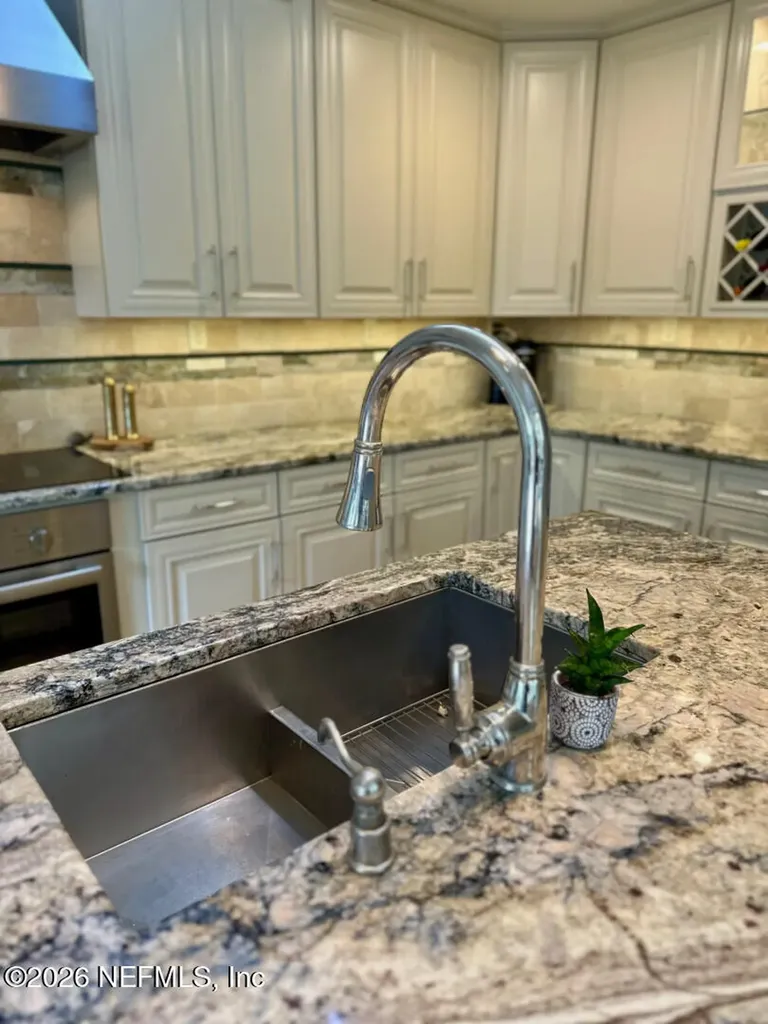9897 Sawgrass Drive E Ponte Vedra Beach FL 32082