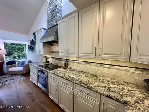 9897 Sawgrass Drive E Ponte Vedra Beach FL 32082