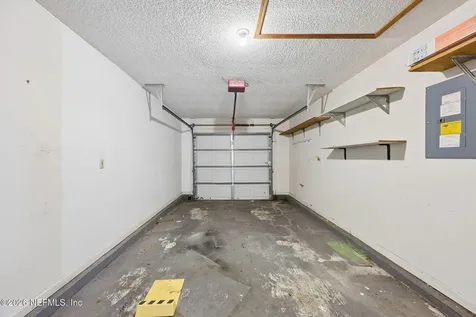 3541 Rain Forest Drive W Jacksonville FL 32277