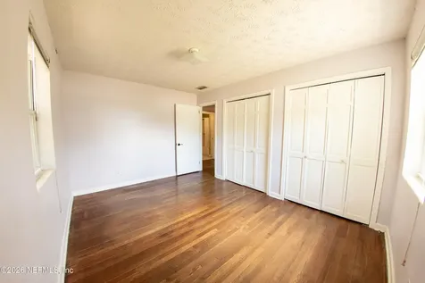 2457 Broward Road Jacksonville FL 32218