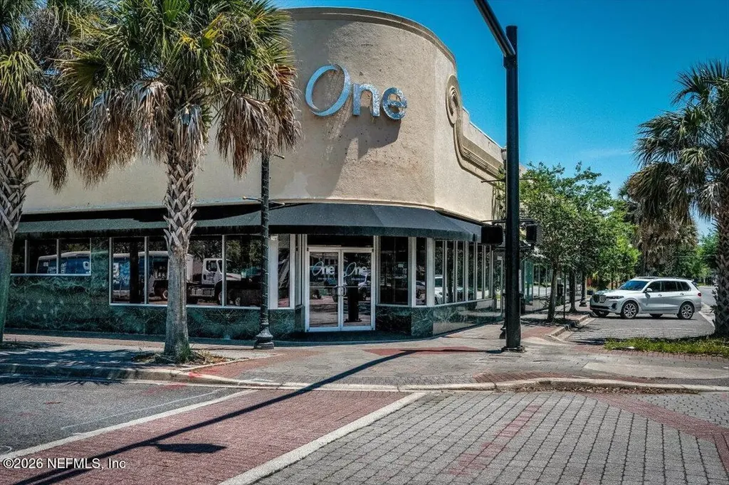 4241 Lexington Jacksonville FL 32210