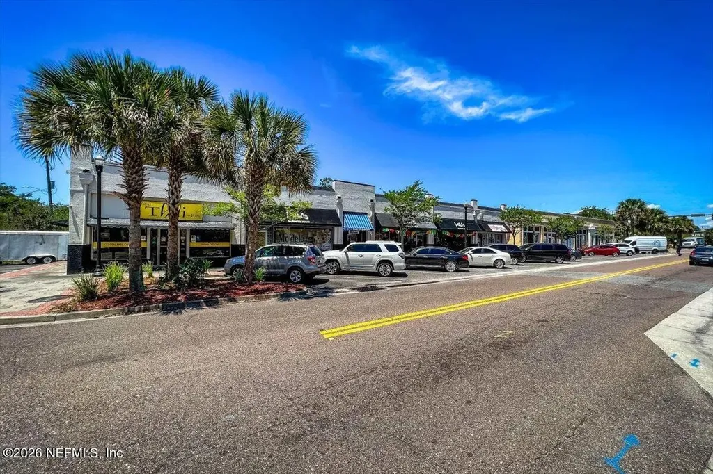 4241 Lexington Jacksonville FL 32210