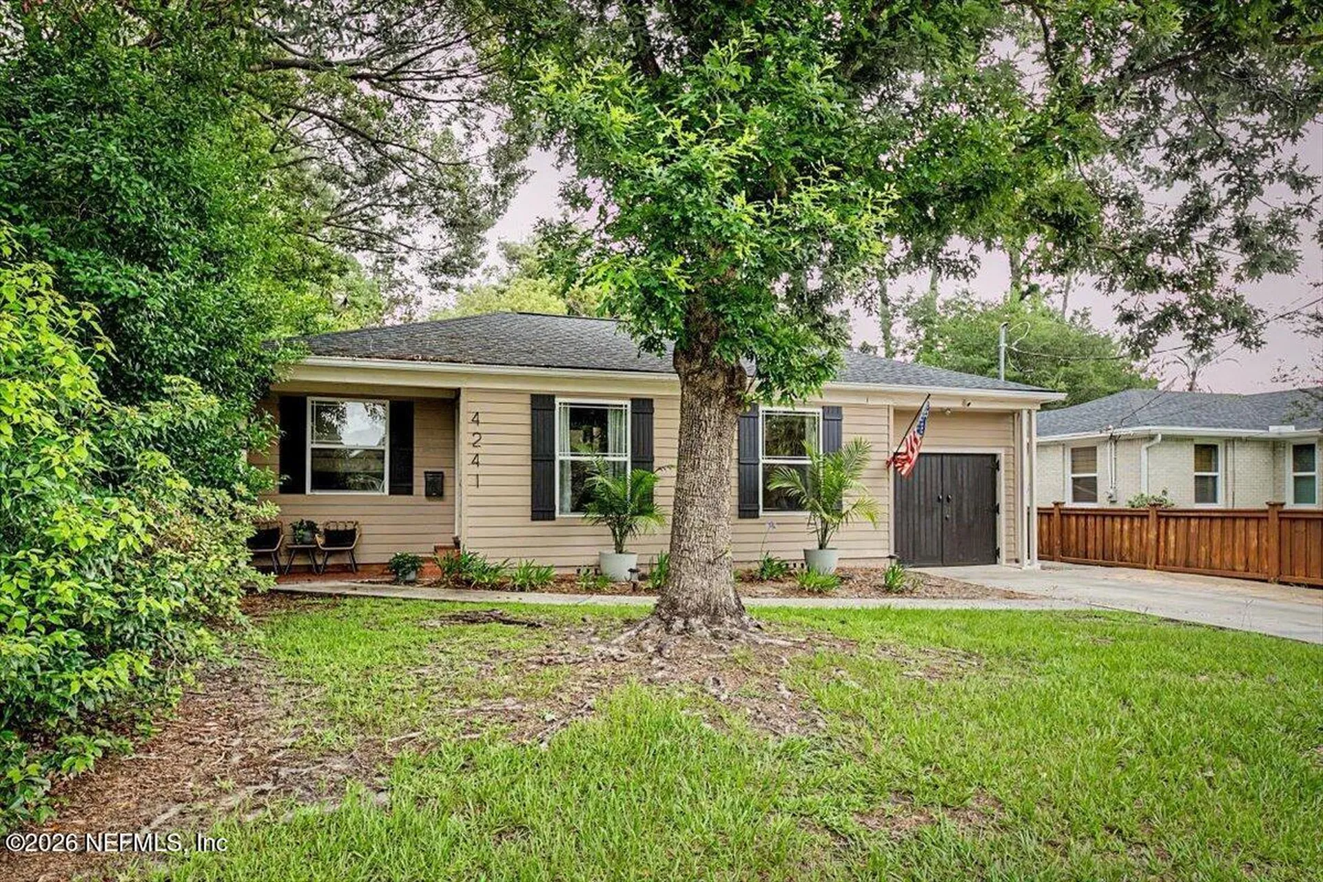 4241 Lexington Jacksonville FL 32210