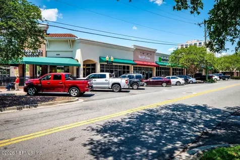 4241 Lexington Jacksonville FL 32210